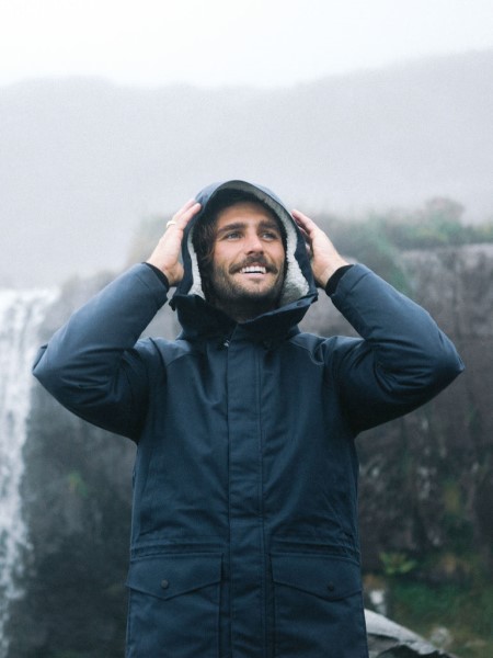 Finisterre Vellus Waterproof Parka Navy