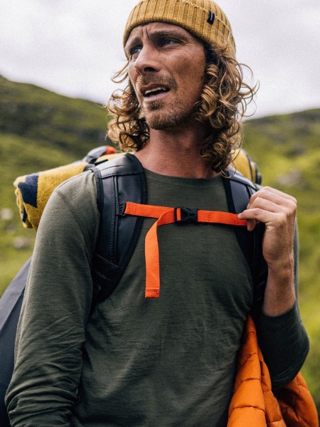 Eddy Merino Wool Long Sleeve Base Layer Finisterre Olive