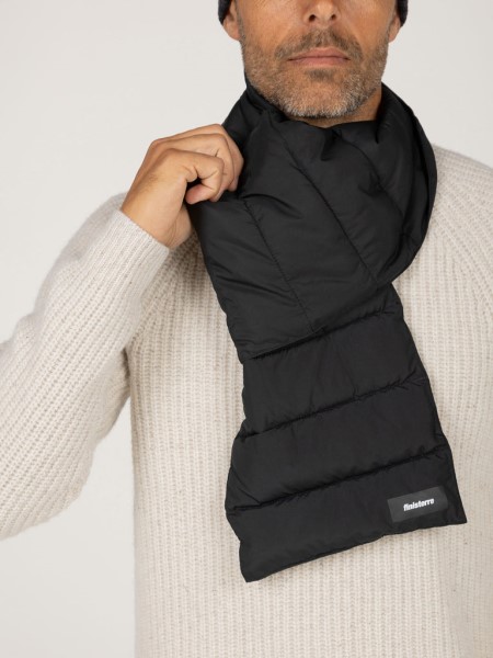Finisterre Black Nebulas Insulated Scarf