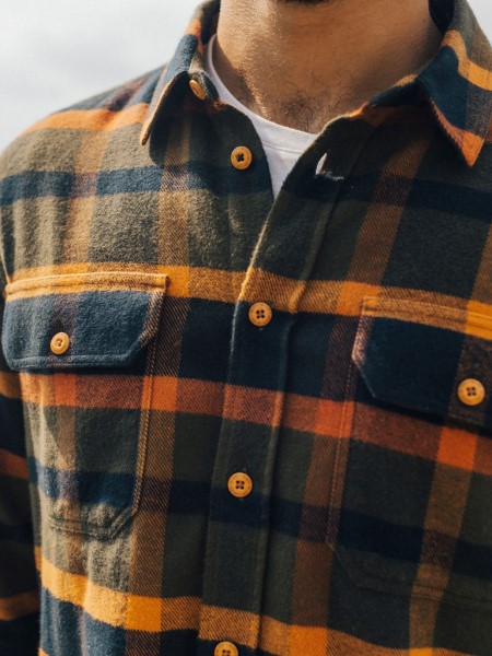Beardsmore Shirt Navy/Olive Check Finisterre