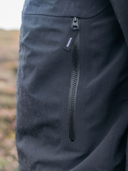Men's Stormbird Waterproof Jacket Black Finisterre
