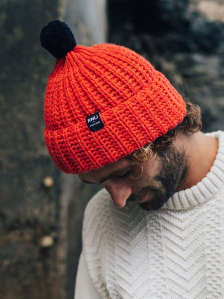 RNLI Pom Beanie Flame/Navy Finisterre