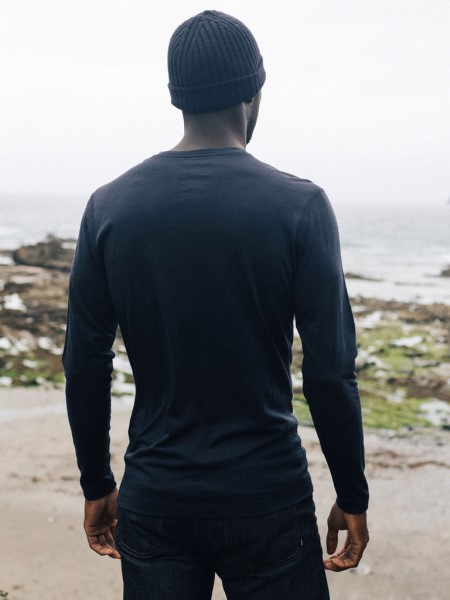 Finisterre Eddy Merino Wool Long Sleeve Base Layer Navy