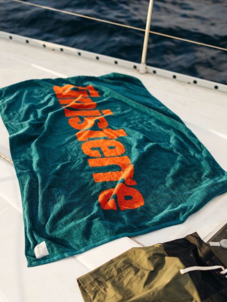 Finisterre Finisterre Towel Deep Teal/Chilli