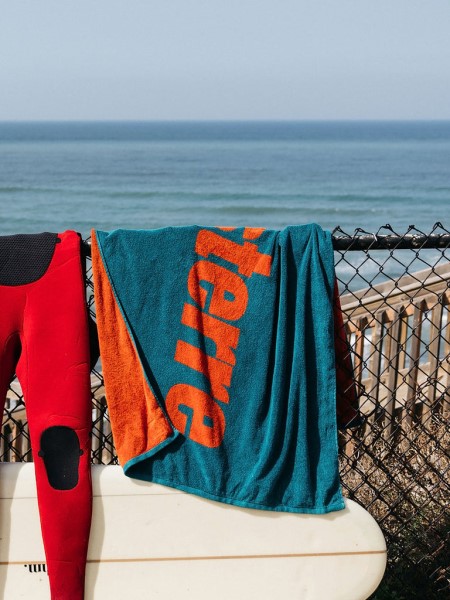 Finisterre Finisterre Towel Deep Teal/Chilli
