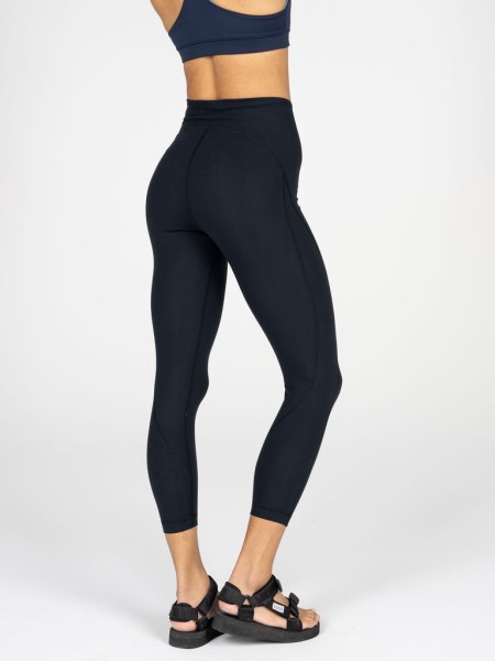 Finisterre Zonda Cropped Legging Black