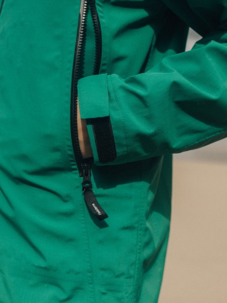 Women's Stormbird Waterproof Jacket Finisterre Field