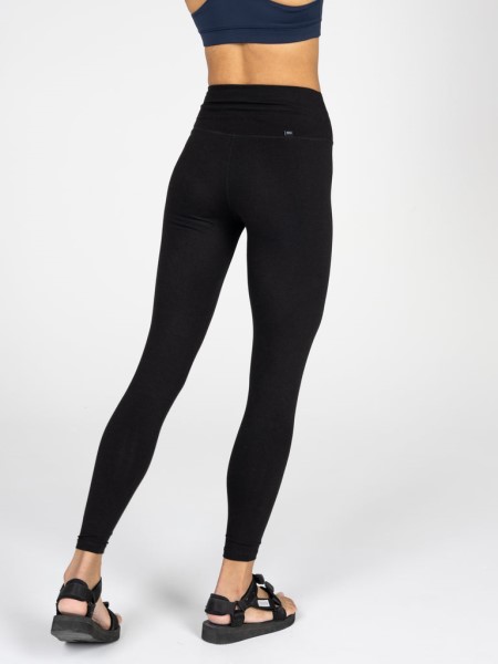 Vela Bamboo Legging Black Finisterre